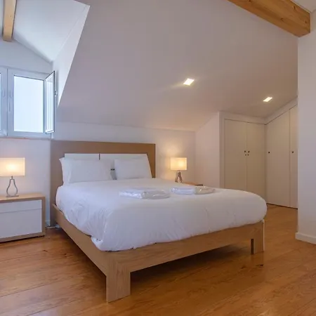 Classy Two Bedroom View Lisbon Exterior photo